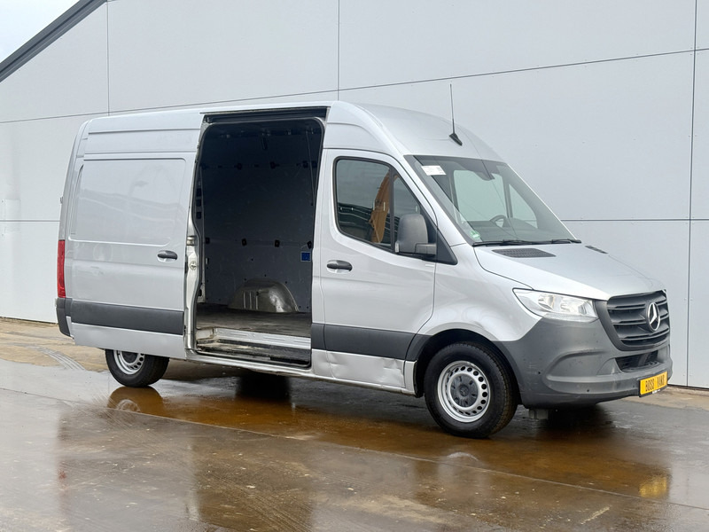 Mercedes-Benz Sprinter 315 1.9 CDI Automaat L2H2 Climate Control Carplay Camera Parkeersensoren voor achter - فان المدمجة: صورة 5 Mercedes-Benz Sprinter 315 1.9 CDI Automaat L2H2 Climate Control Carplay Camera Parkeersensoren voor achter - فان المدمجة: صورة 5