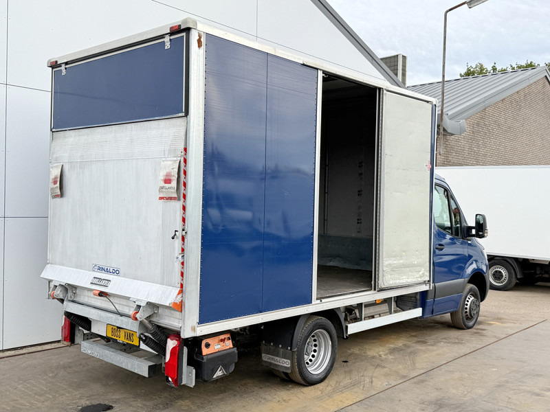 Mercedes-Benz Sprinter 417 1.9 CDI Laadklep 1000kg Dubbellucht Climate Control Carplay - شاحنة بصندوق مغلق: صورة 3 Mercedes-Benz Sprinter 417 1.9 CDI Laadklep 1000kg Dubbellucht Climate Control Carplay - شاحنة بصندوق مغلق: صورة 3