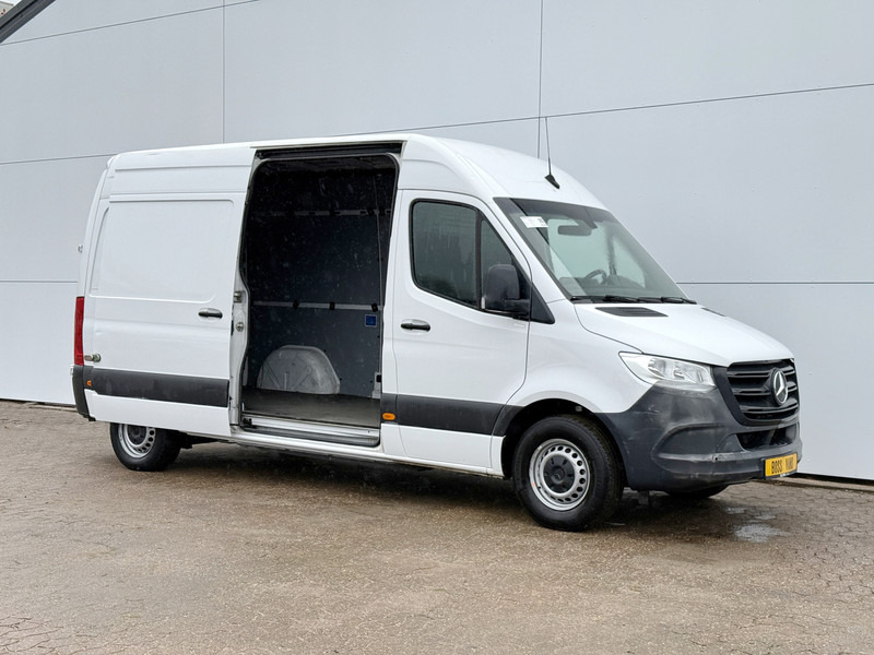 Mercedes-Benz eSprinter 312 ALL-IN PRIJS L2H2 55kWh 168km WLTP 80kw Snelladen Climate Control Camera Stoelverwarming Laadkabel - فان, فان كهربائية: صورة 5 Mercedes-Benz eSprinter 312 ALL-IN PRIJS L2H2 55kWh 168km WLTP 80kw Snelladen Climate Control Camera Stoelverwarming Laadkabel - فان, فان كهربائية: صورة 5