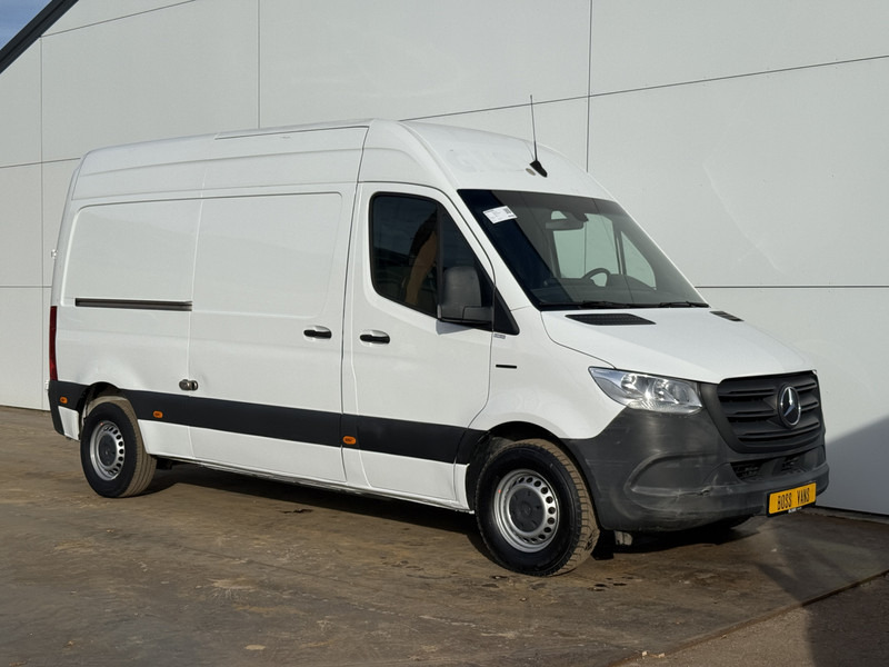 Mercedes-Benz eSprinter 312 ALL-IN PRIJS L2H2 55kWh 168km WLTP 80kw Snelladen Climate Control Camera Stoelverwarming - فان, فان كهربائية: صورة 4 Mercedes-Benz eSprinter 312 ALL-IN PRIJS L2H2 55kWh 168km WLTP 80kw Snelladen Climate Control Camera Stoelverwarming - فان, فان كهربائية: صورة 4