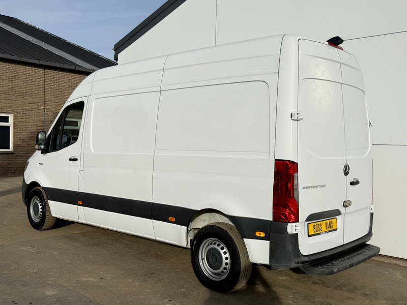 Mercedes-Benz eSprinter 312 ALL-IN PRIJS L2H2 55kWh 168km WLTP 80kw Snelladen Climate Control Camera Stoelverwarming - فان, فان كهربائية: صورة 2 Mercedes-Benz eSprinter 312 ALL-IN PRIJS L2H2 55kWh 168km WLTP 80kw Snelladen Climate Control Camera Stoelverwarming - فان, فان كهربائية: صورة 2