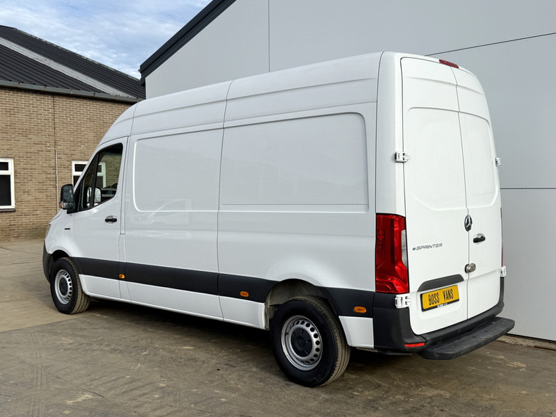 Mercedes-Benz eSprinter 312 ALL-IN PRIJS L2H2 55kWh 168km WLTP 80kw Snelladen Climate Control Stoelverwarming - فان, فان كهربائية: صورة 2 Mercedes-Benz eSprinter 312 ALL-IN PRIJS L2H2 55kWh 168km WLTP 80kw Snelladen Climate Control Stoelverwarming - فان, فان كهربائية: صورة 2