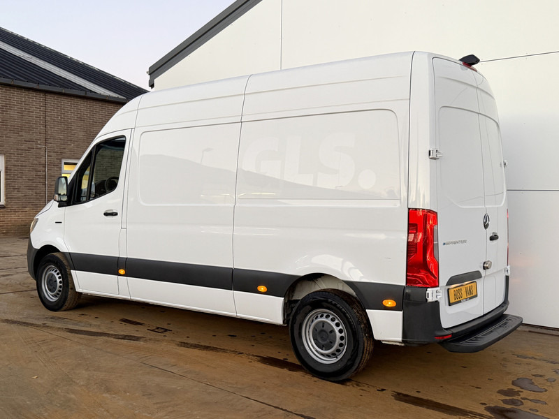 Mercedes-Benz eSprinter eSprinter L2H2 55 kWh ALL-IN PRIJS L2H2 55kWh 168km WLTP 80kw Snelladen Climate Control Camera Stoelverwarming - فان, فان كهربائية: صورة 2 Mercedes-Benz eSprinter eSprinter L2H2 55 kWh ALL-IN PRIJS L2H2 55kWh 168km WLTP 80kw Snelladen Climate Control Camera Stoelverwarming - فان, فان كهربائية: صورة 2