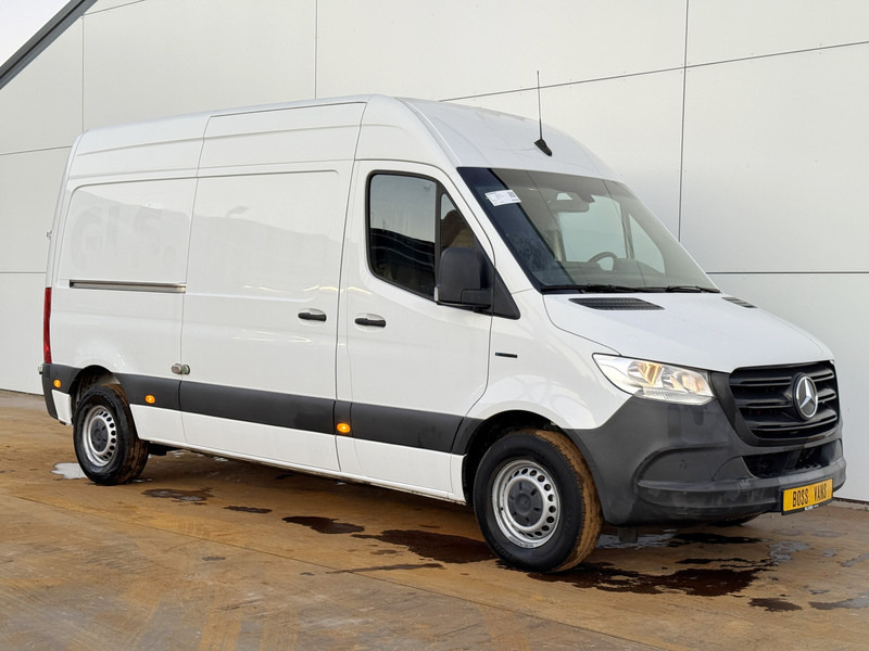 Mercedes-Benz eSprinter eSprinter L2H2 55 kWh ALL-IN PRIJS L2H2 55kWh 168km WLTP 80kw Snelladen Climate Control Camera Stoelverwarming - فان, فان كهربائية: صورة 4 Mercedes-Benz eSprinter eSprinter L2H2 55 kWh ALL-IN PRIJS L2H2 55kWh 168km WLTP 80kw Snelladen Climate Control Camera Stoelverwarming - فان, فان كهربائية: صورة 4