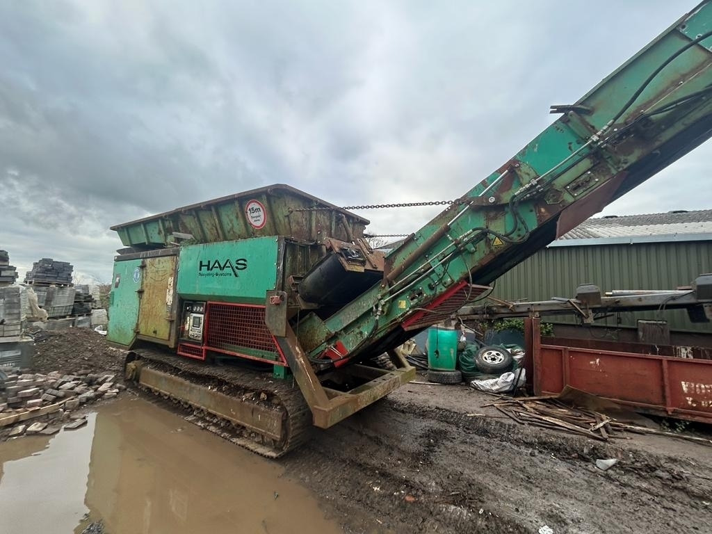 Haas tyron 2.0 - آلة تمزيق صناعية: صورة 1 Haas tyron 2.0 - آلة تمزيق صناعية: صورة 1