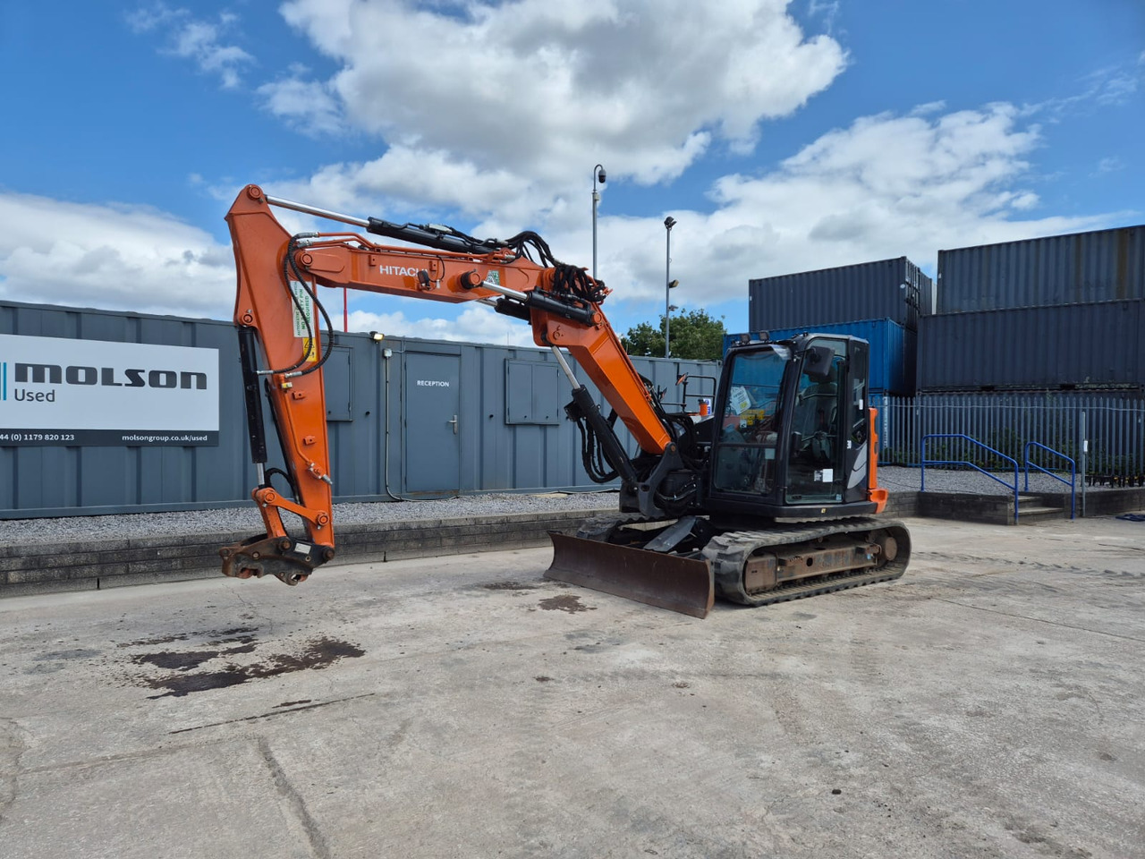 Hitachi ZX85USBR-6 2PB - حفار صغير: صورة 1 Hitachi ZX85USBR-6 2PB - حفار صغير: صورة 1