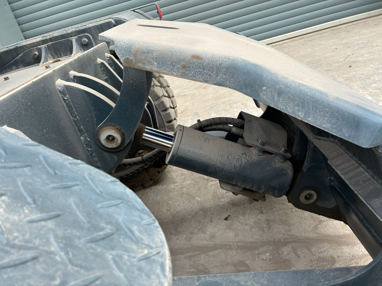 حفار ذو عجلات Hyundai HW65AH Ex Demo: صورة 17