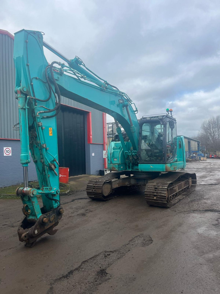 Kobelco SK230SRLC-5E - حفار زاحف: صورة 1 Kobelco SK230SRLC-5E - حفار زاحف: صورة 1