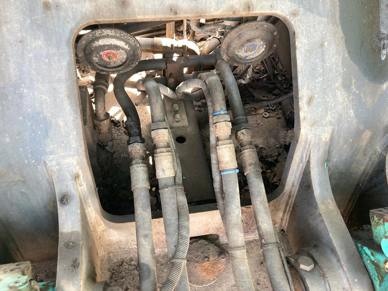 حفار زاحف Kobelco SK500LC-10: صورة 18 حفار زاحف Kobelco SK500LC-10: صورة 18