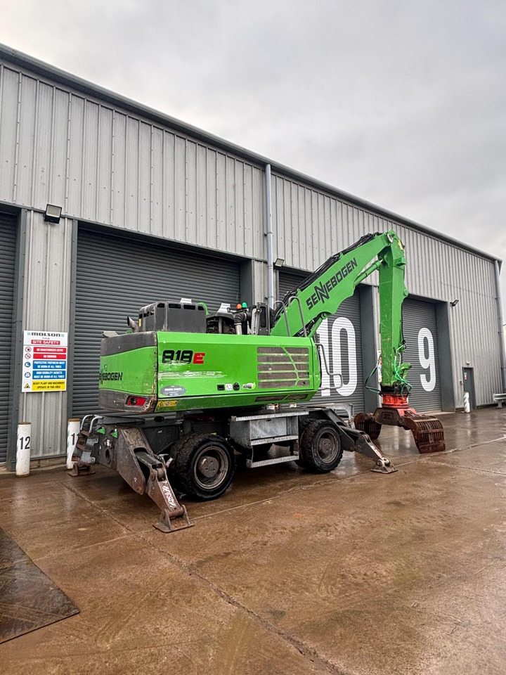 Sennebogen 818E - آلة التعامل مع النفايات: صورة 5 Sennebogen 818E - آلة التعامل مع النفايات: صورة 5
