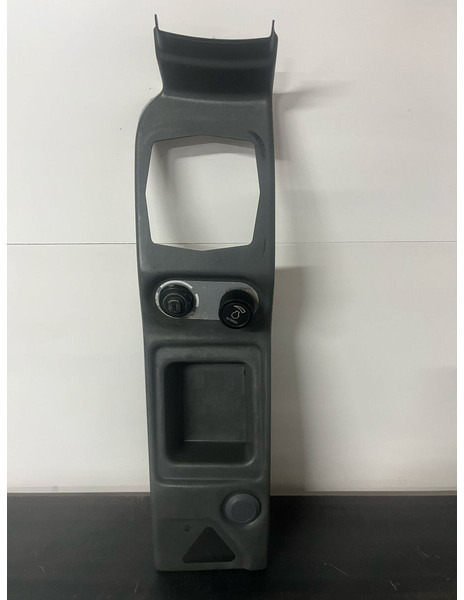 مصد Liebherr Diverse en Cabine Kappen plastic cover: صورة 11 مصد Liebherr Diverse en Cabine Kappen plastic cover: صورة 11