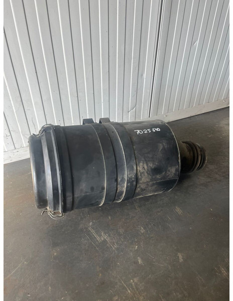 Liebherr R904 / A904C Li / A904 Li / A900C Li / A900C / R900C Li / R904C / R900C Li - نظام سحب الهواء: صورة 1 Liebherr R904 / A904C Li / A904 Li / A900C Li / A900C / R900C Li / R904C / R900C Li - نظام سحب الهواء: صورة 1