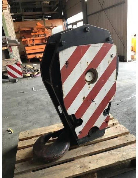 Liebherr 30t. Hook block 1-sheave 23mm - ونش كرين - آلات الإنشاء: صورة 4 Liebherr 30t. Hook block 1-sheave 23mm - ونش كرين - آلات الإنشاء: صورة 4