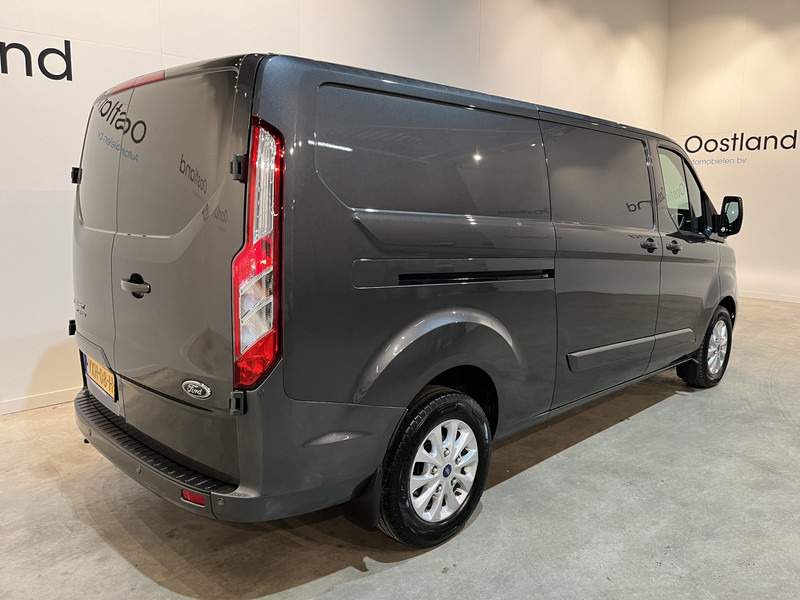 فان المدمجة Ford Transit Custom 2.0 TDCI L2H1 Limited 130 PK / Euro 6 / Airco / Cruise Control / CarPlay / PDC / Navigatie / 3-Zits / 16.200 KM !! / BPM VRIJ !!: صورة 15