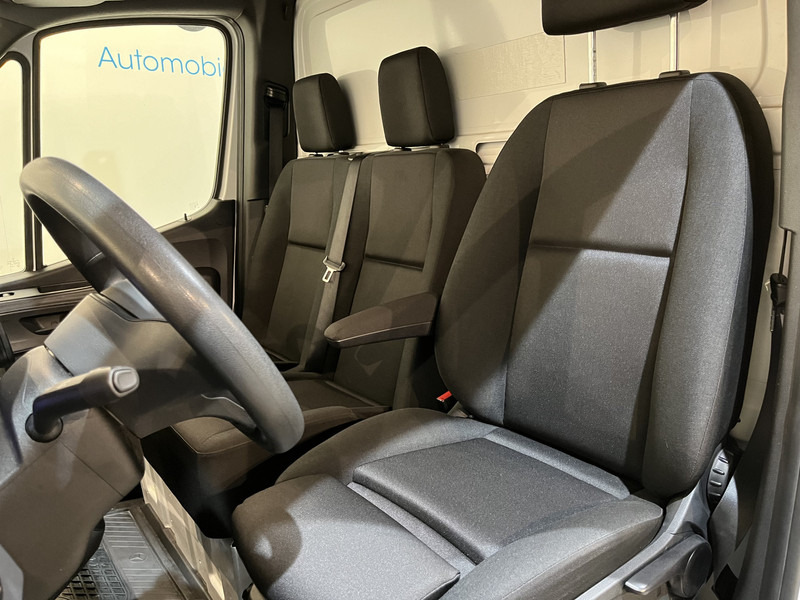 تأجير Mercedes-Benz Sprinter 315 CDI L3 RWD Open Laadbak / Euro 6 / Airco / MBUX / CarPlay / Navigatie / 3-Zits / 75.200 KM !! / BPM VRIJ !! Mercedes-Benz Sprinter 315 CDI L3 RWD Open Laadbak / Euro 6 / Airco / MBUX / CarPlay / Navigatie / 3-Zits / 75.200 KM !! / BPM VRIJ !!: صورة 6