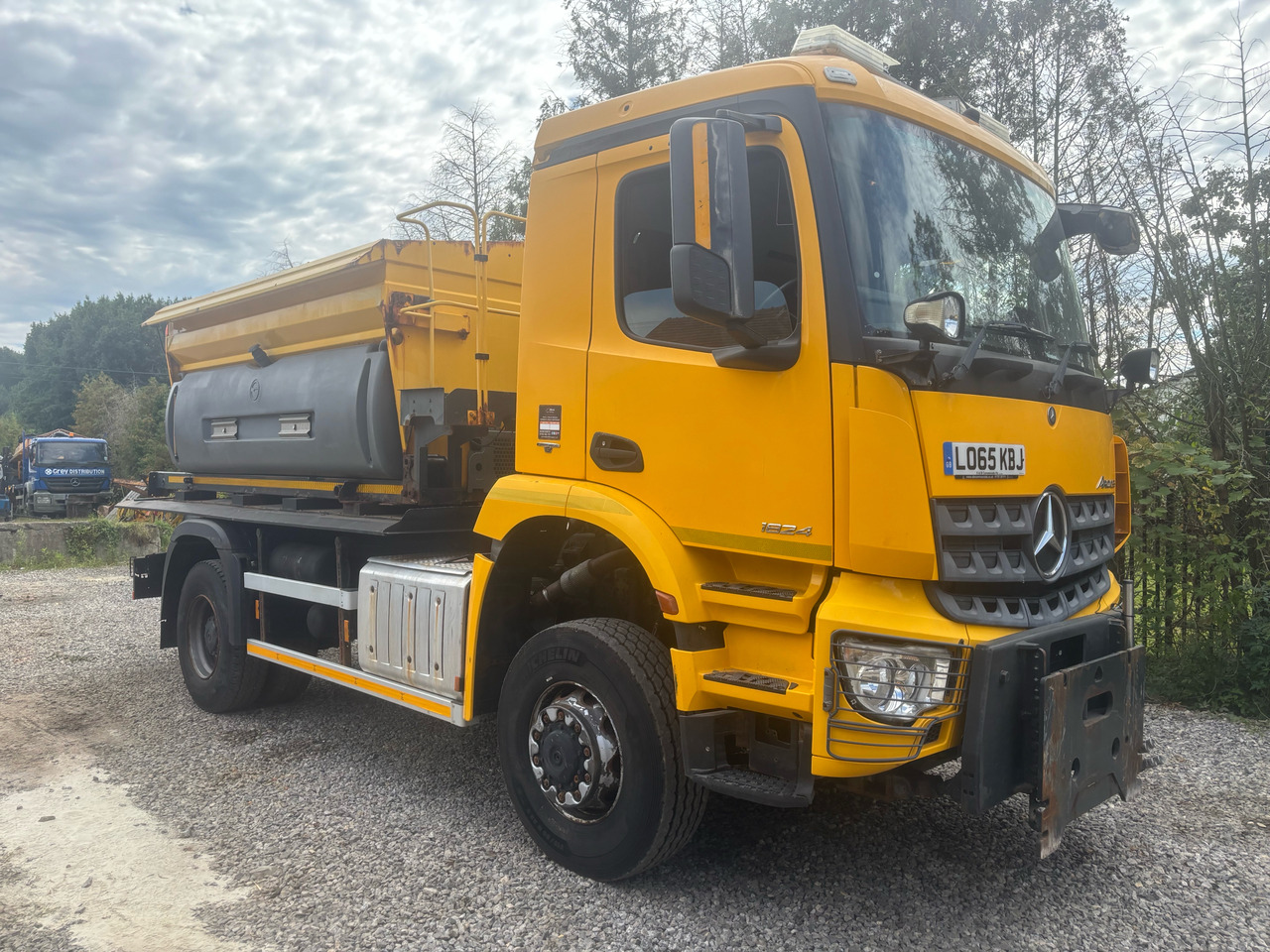 MERCEDES AROCS 1824 4x4BB  GRITTER/SPREADER/PLOUGH - جرافة ثلج: صورة 4 MERCEDES AROCS 1824 4x4BB  GRITTER/SPREADER/PLOUGH - جرافة ثلج: صورة 4