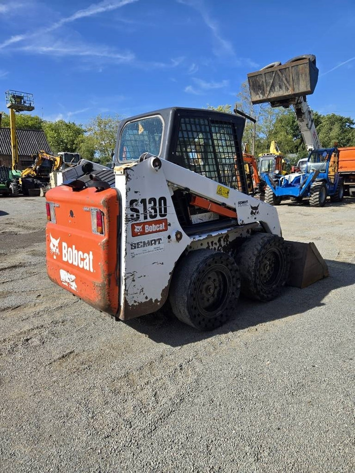 Bobcat S 130 - شيول صغير: صورة 4 Bobcat S 130 - شيول صغير: صورة 4