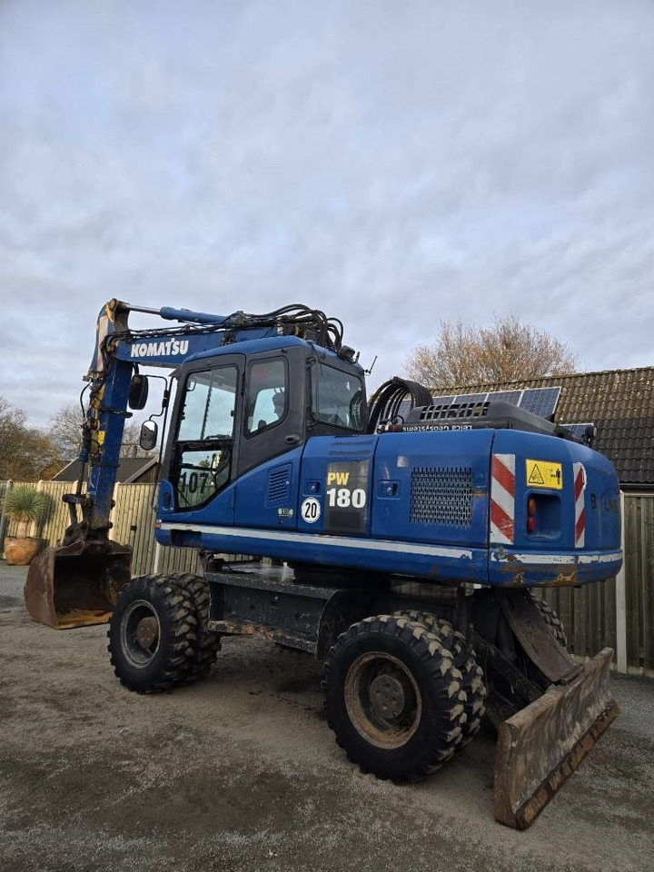 Komatsu PW 180-7EO - حفار ذو عجلات: صورة 2 Komatsu PW 180-7EO - حفار ذو عجلات: صورة 2