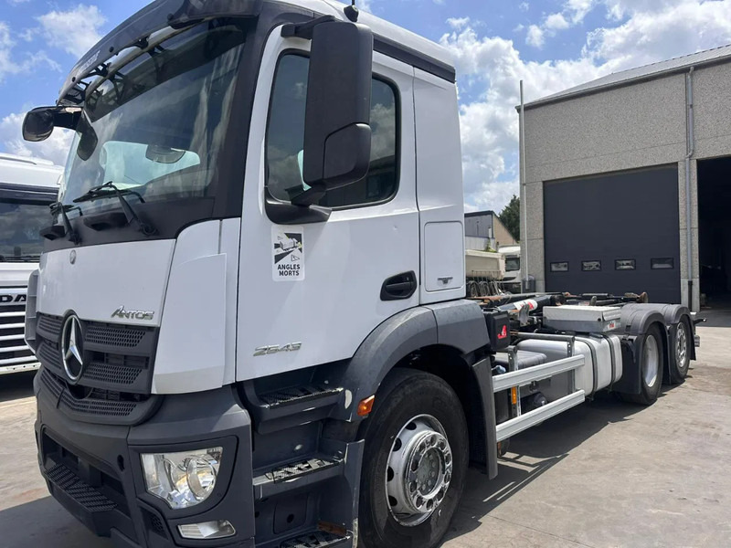 Mercedes-Benz Antos 2543 Hyva - شاحنة برافعة خطافية: صورة 1 Mercedes-Benz Antos 2543 Hyva - شاحنة برافعة خطافية: صورة 1