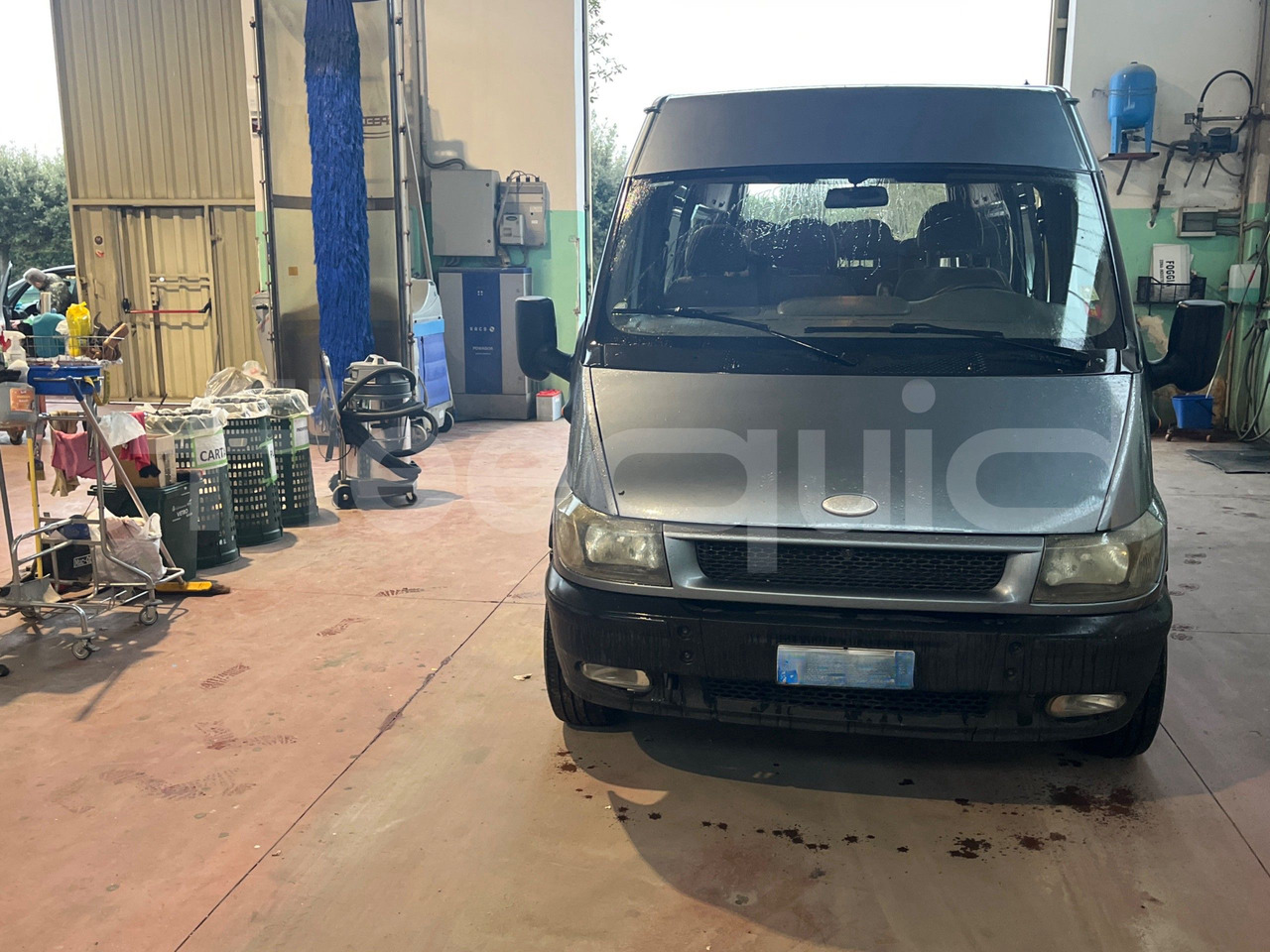 Ford Transit - حافلة صغيرة, ميكروباص: صورة 2 Ford Transit - حافلة صغيرة, ميكروباص: صورة 2