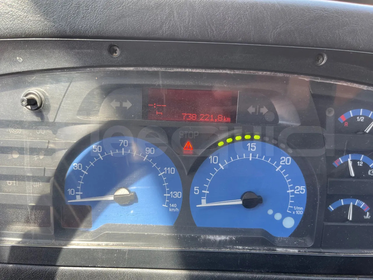 Irisbus 397E.12 - حافلة نقل لمسافات طويلة: صورة 3 Irisbus 397E.12 - حافلة نقل لمسافات طويلة: صورة 3