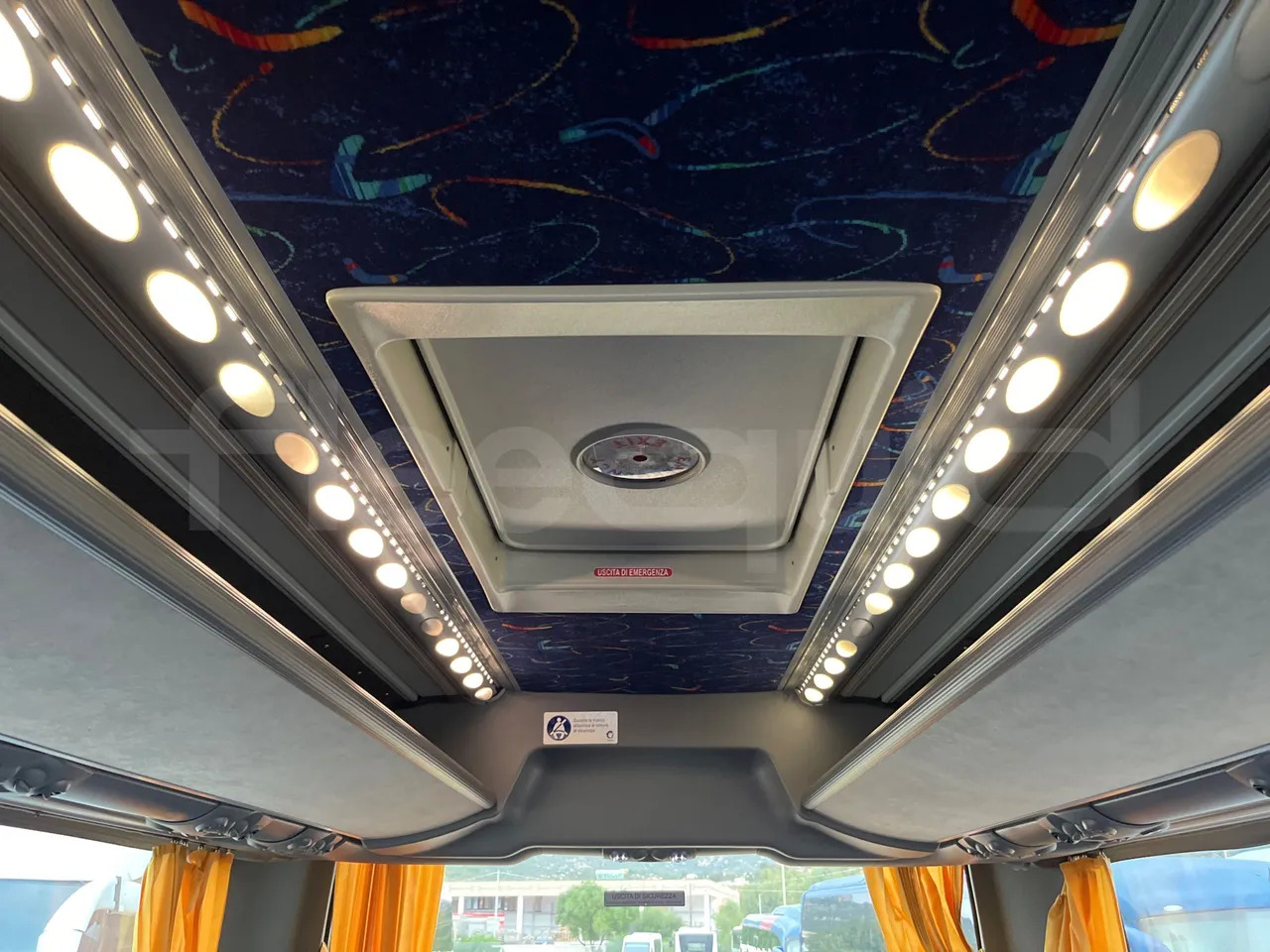 حافلة نقل لمسافات طويلة Irisbus 397E.12: صورة 25 حافلة نقل لمسافات طويلة Irisbus 397E.12: صورة 25