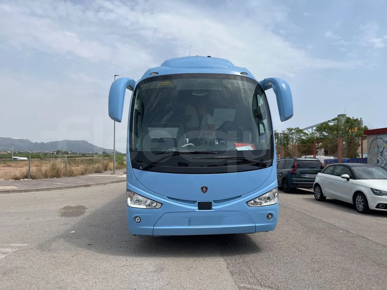 Irizar i6 - حافلة نقل لمسافات طويلة: صورة 2 Irizar i6 - حافلة نقل لمسافات طويلة: صورة 2