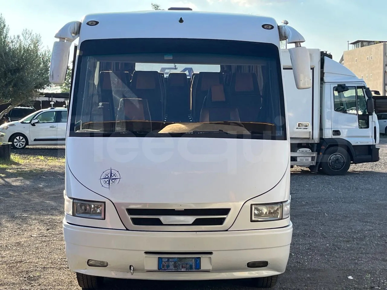 Iveco 65C - حافلة نقل لمسافات طويلة: صورة 2 Iveco 65C - حافلة نقل لمسافات طويلة: صورة 2
