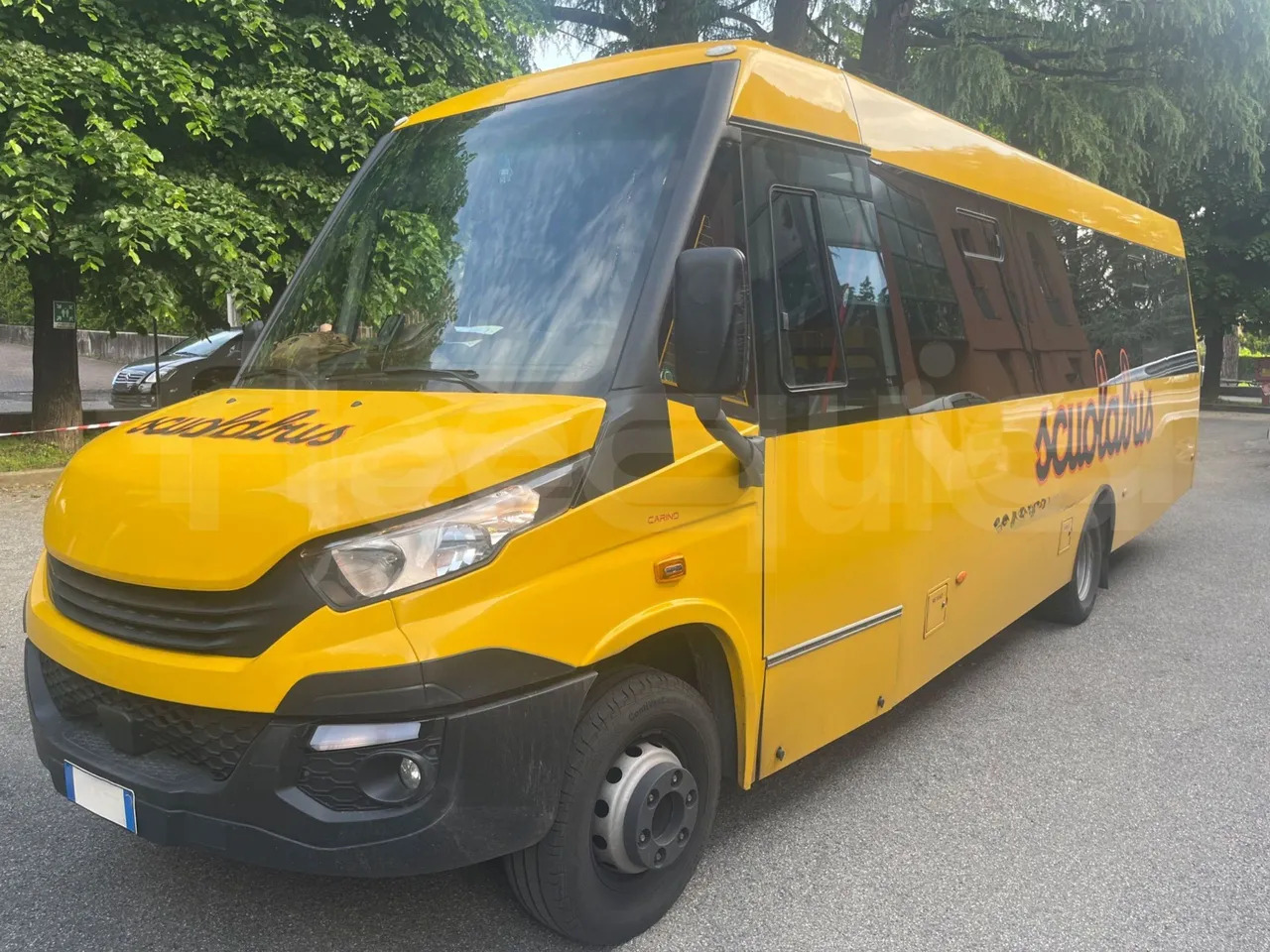 Iveco 70C14G - حافلة مدرسية: صورة 4 Iveco 70C14G - حافلة مدرسية: صورة 4