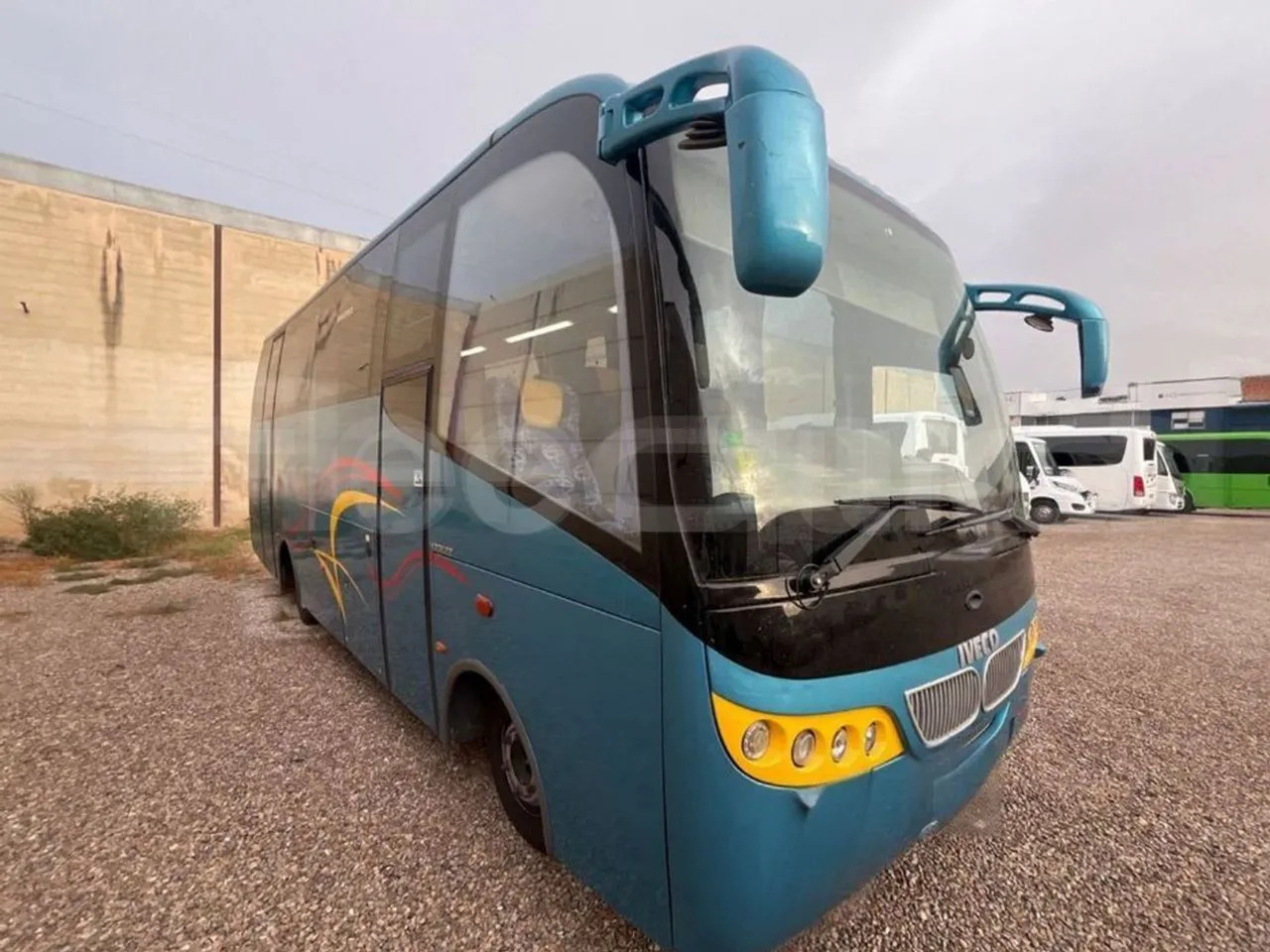 Iveco Andecar IV2 - حافلة نقل لمسافات طويلة: صورة 1 Iveco Andecar IV2 - حافلة نقل لمسافات طويلة: صورة 1