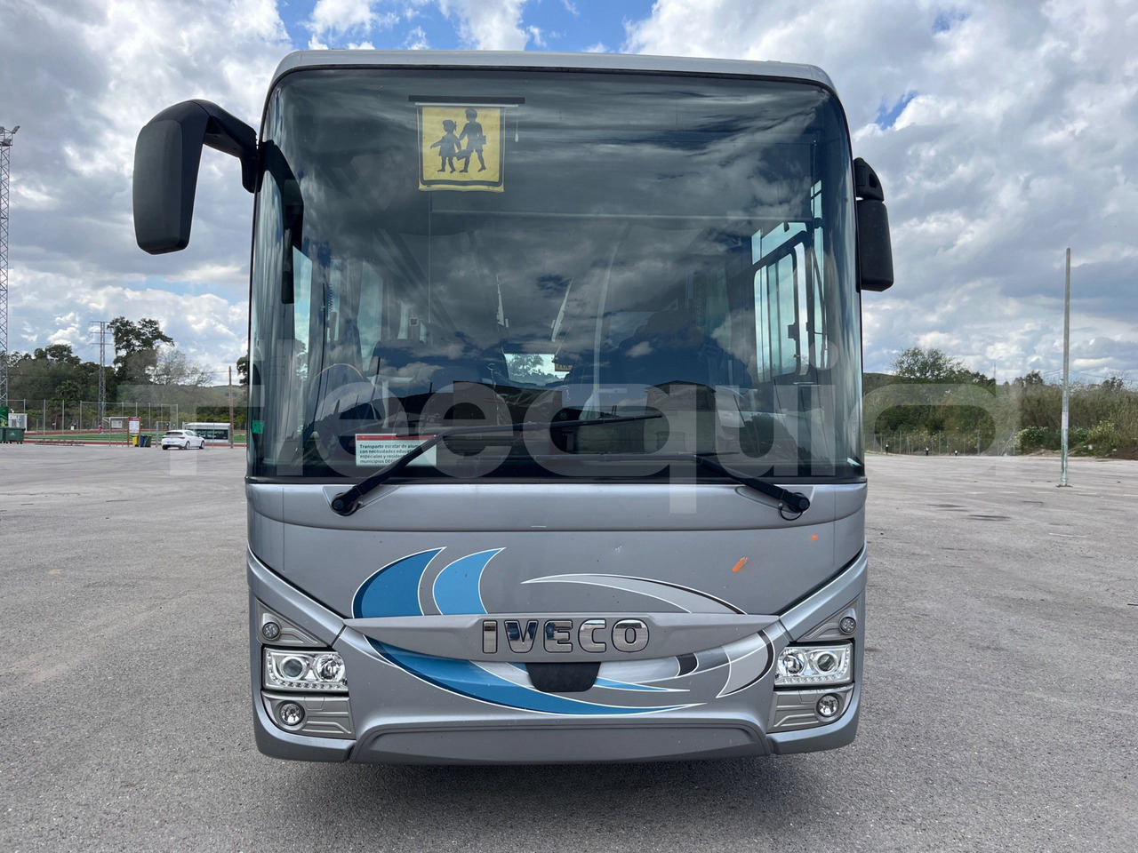 Iveco Crossway - حافلة نقل لمسافات طويلة: صورة 2 Iveco Crossway - حافلة نقل لمسافات طويلة: صورة 2