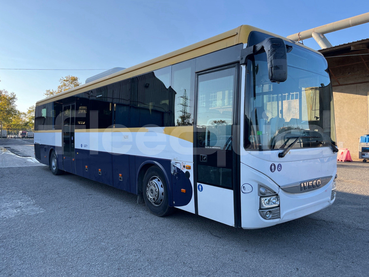 Iveco Crossway - حافلة الضواحي: صورة 1 Iveco Crossway - حافلة الضواحي: صورة 1