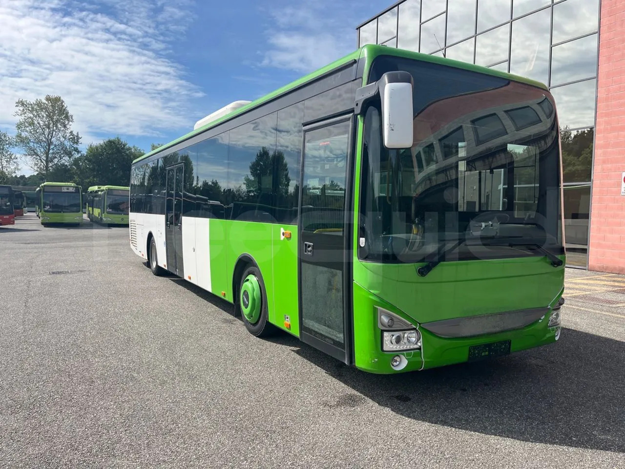 Iveco Crossway - حافلة المدينة: صورة 1 Iveco Crossway - حافلة المدينة: صورة 1