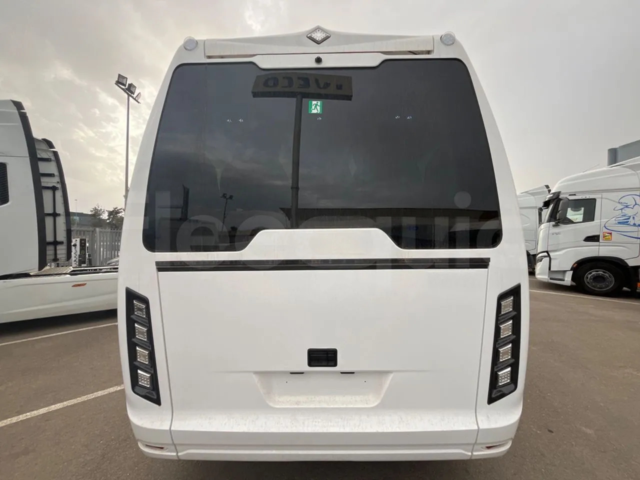Iveco Indcar - حافلة نقل لمسافات طويلة: صورة 5 Iveco Indcar - حافلة نقل لمسافات طويلة: صورة 5