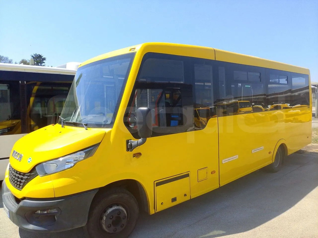 Iveco Indcar - حافلة مدرسية: صورة 4 Iveco Indcar - حافلة مدرسية: صورة 4