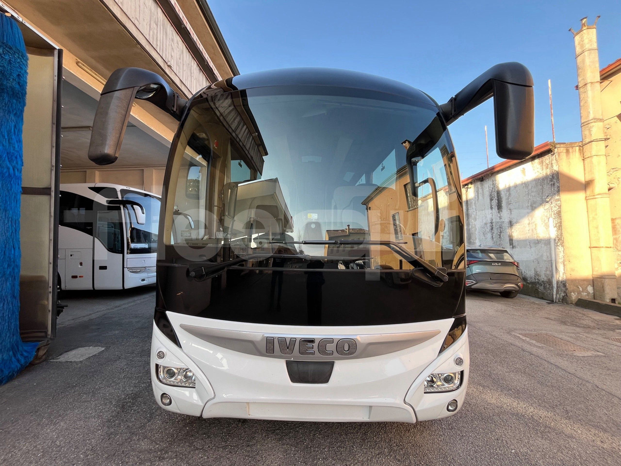 Iveco Magelys - حافلة نقل لمسافات طويلة: صورة 2 Iveco Magelys - حافلة نقل لمسافات طويلة: صورة 2