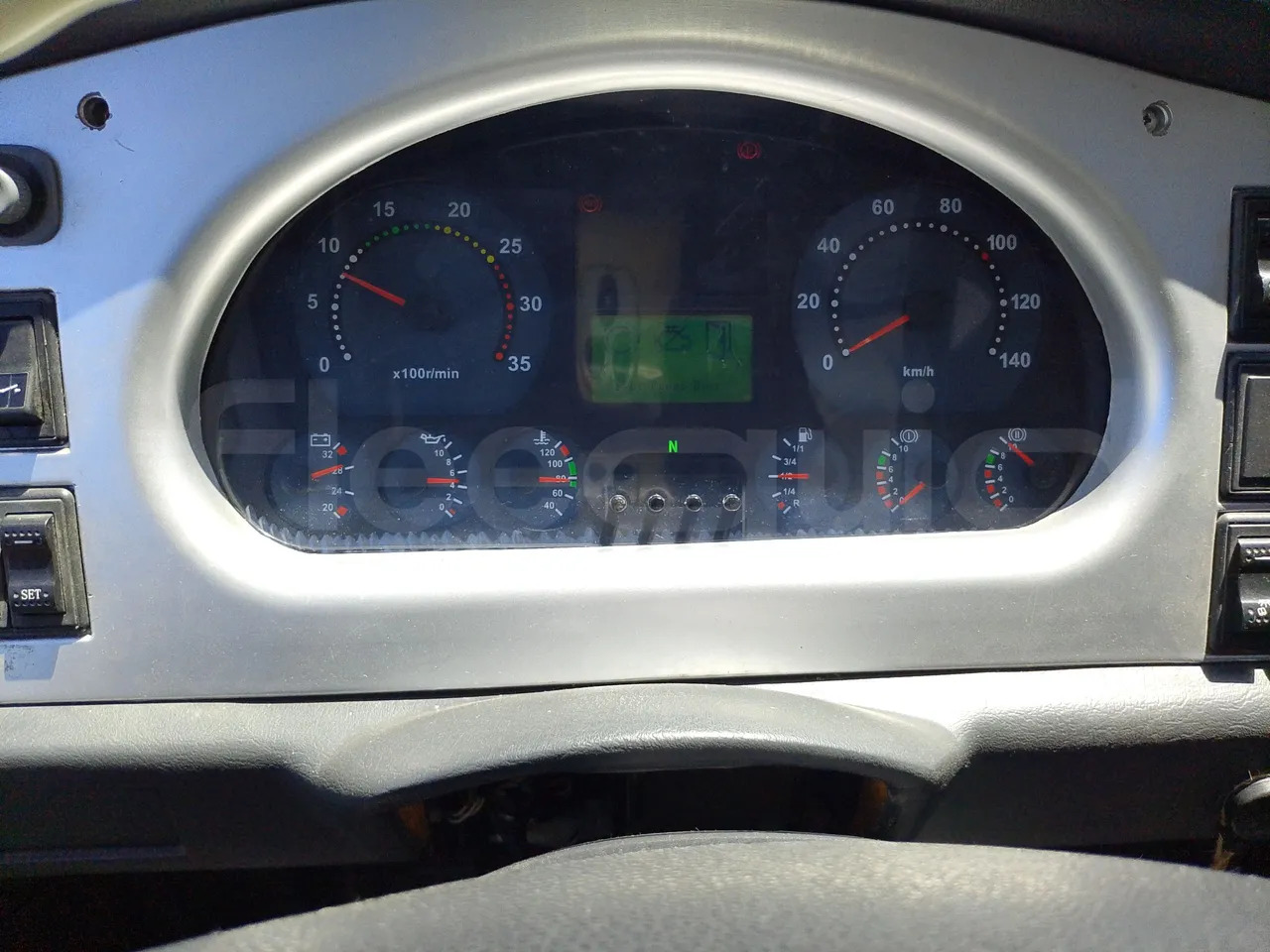 King Long XMQ6900 - حافلة نقل لمسافات طويلة: صورة 3 King Long XMQ6900 - حافلة نقل لمسافات طويلة: صورة 3