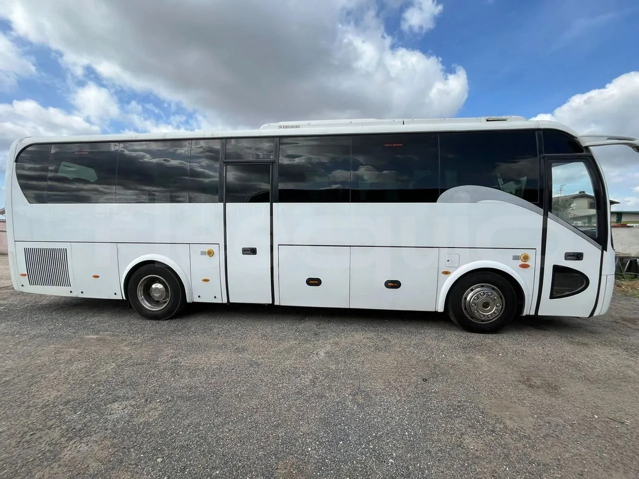 King Long XMQ6996 - حافلة نقل لمسافات طويلة: صورة 3 King Long XMQ6996 - حافلة نقل لمسافات طويلة: صورة 3
