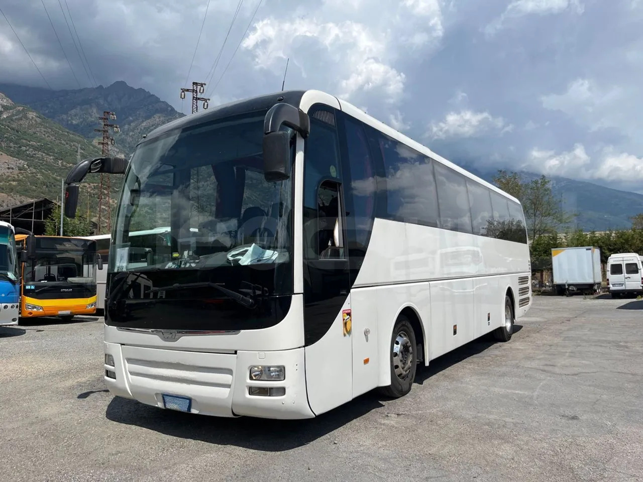 Man Lion's Coach - حافلة نقل لمسافات طويلة: صورة 4 Man Lion's Coach - حافلة نقل لمسافات طويلة: صورة 4