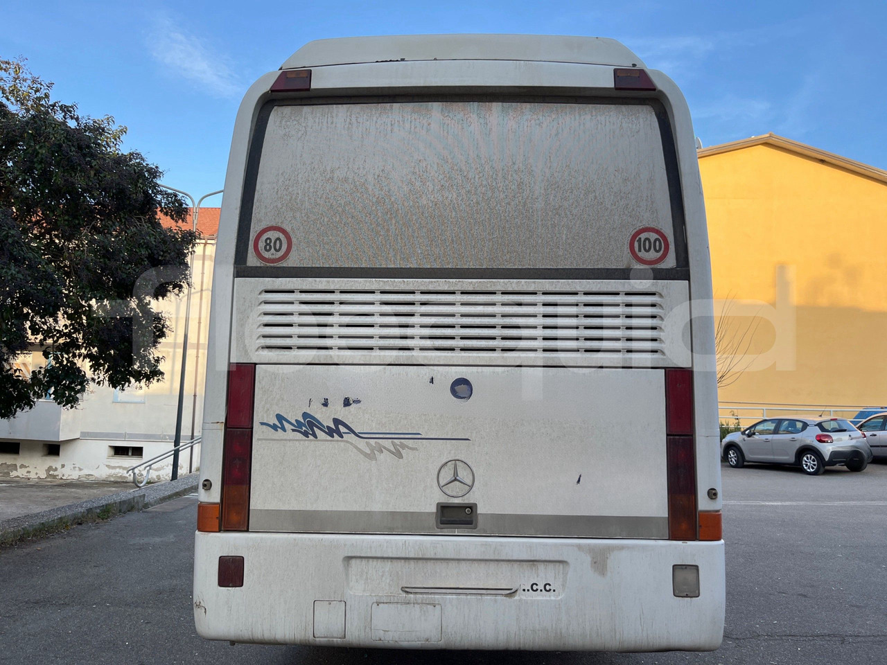 Mercedes-Benz 0 350 - حافلة نقل لمسافات طويلة: صورة 5 Mercedes-Benz 0 350 - حافلة نقل لمسافات طويلة: صورة 5