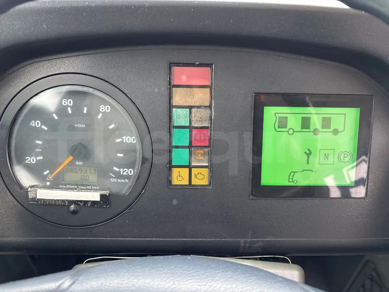 Mercedes-Benz O 530 - حافلة مفصلية: صورة 3 Mercedes-Benz O 530 - حافلة مفصلية: صورة 3