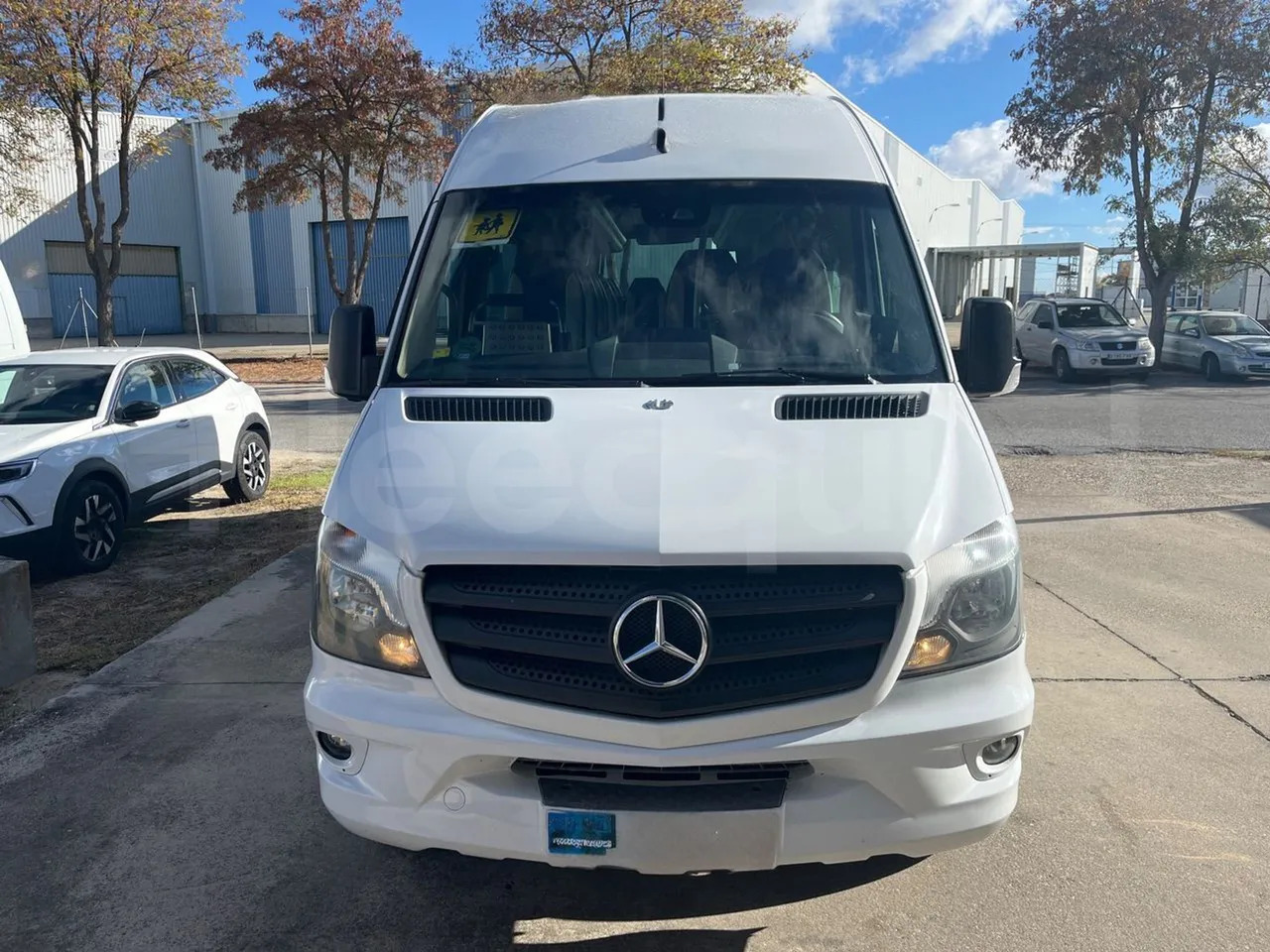 Mercedes-Benz Sprinter - حافلة نقل لمسافات طويلة: صورة 2 Mercedes-Benz Sprinter - حافلة نقل لمسافات طويلة: صورة 2