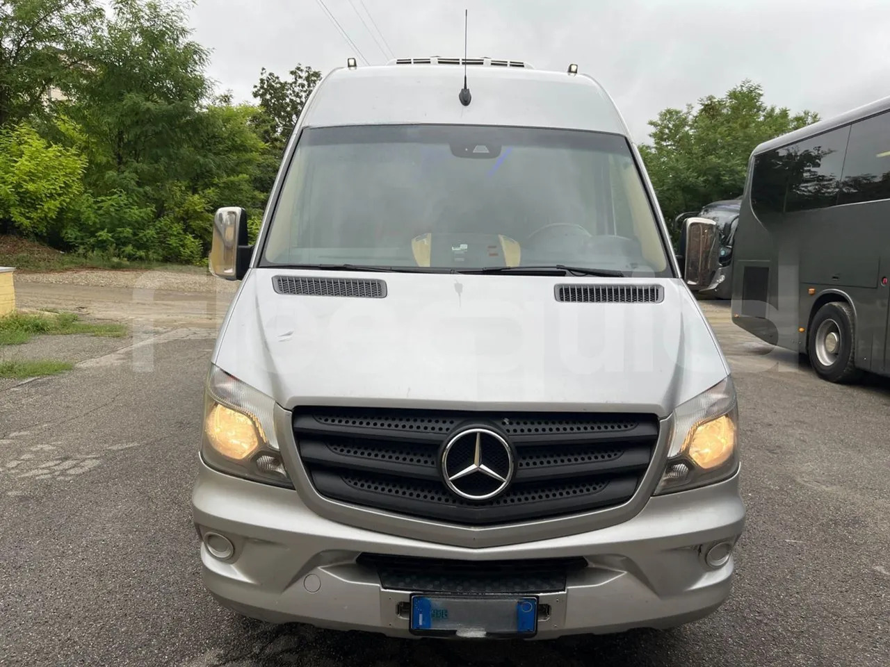 Mercedes-Benz Sprinter - حافلة صغيرة, ميكروباص: صورة 2 Mercedes-Benz Sprinter - حافلة صغيرة, ميكروباص: صورة 2