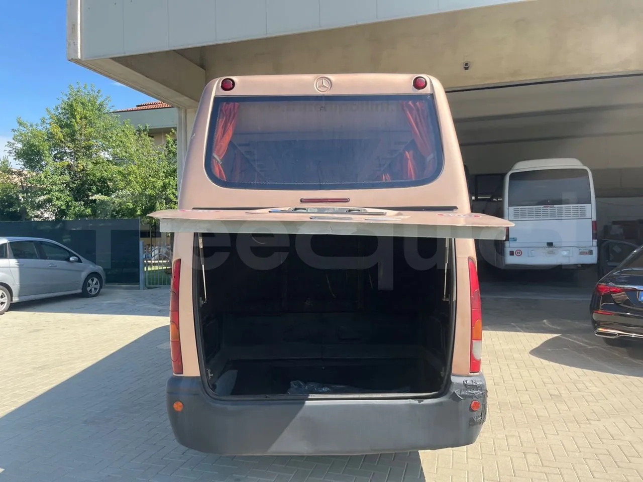 حافلة صغيرة, ميكروباص Mercedes-Benz Sprinter: صورة 7