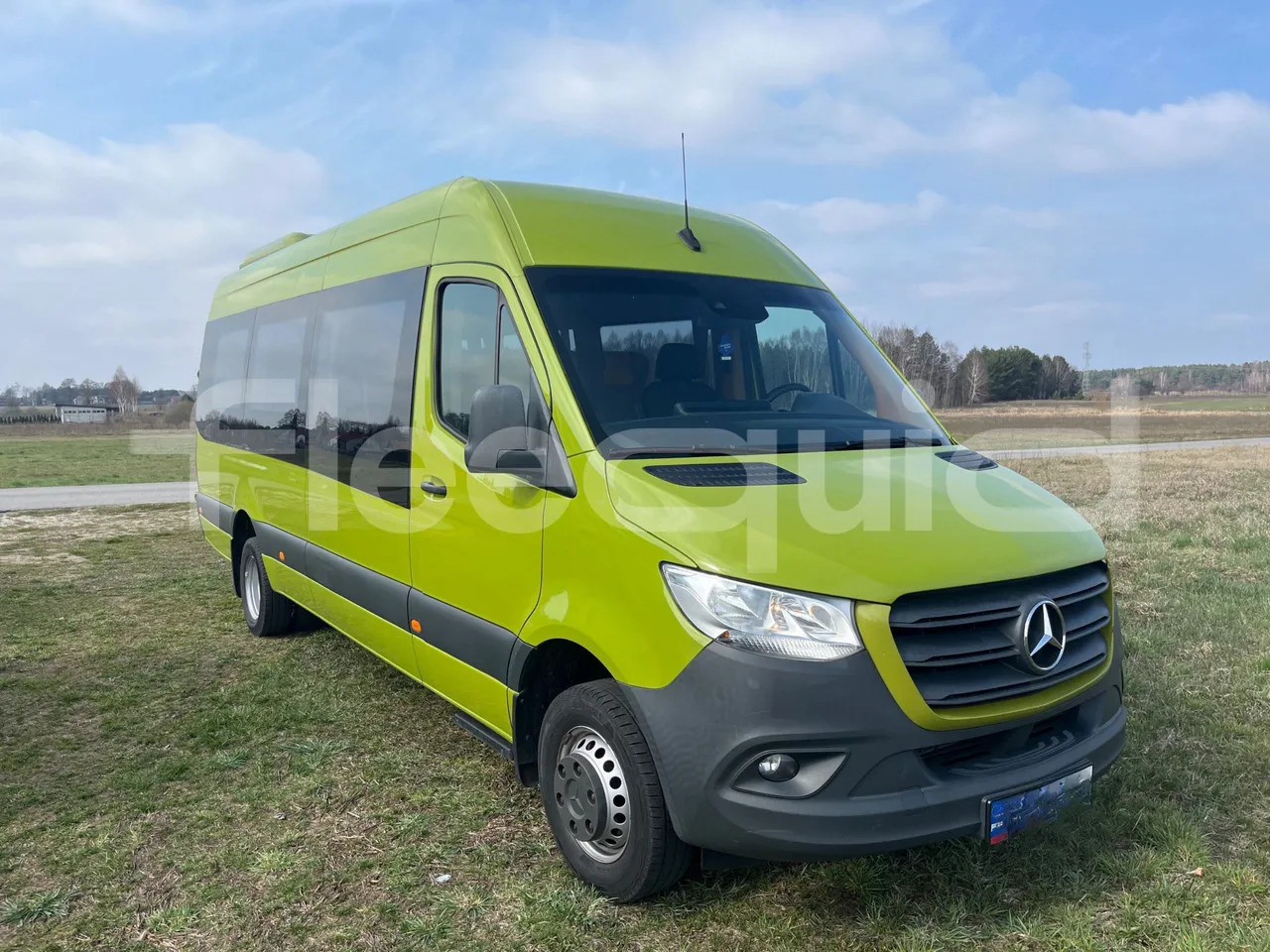 Mercedes-Benz Sprinter - حافلة نقل لمسافات طويلة: صورة 1 Mercedes-Benz Sprinter - حافلة نقل لمسافات طويلة: صورة 1