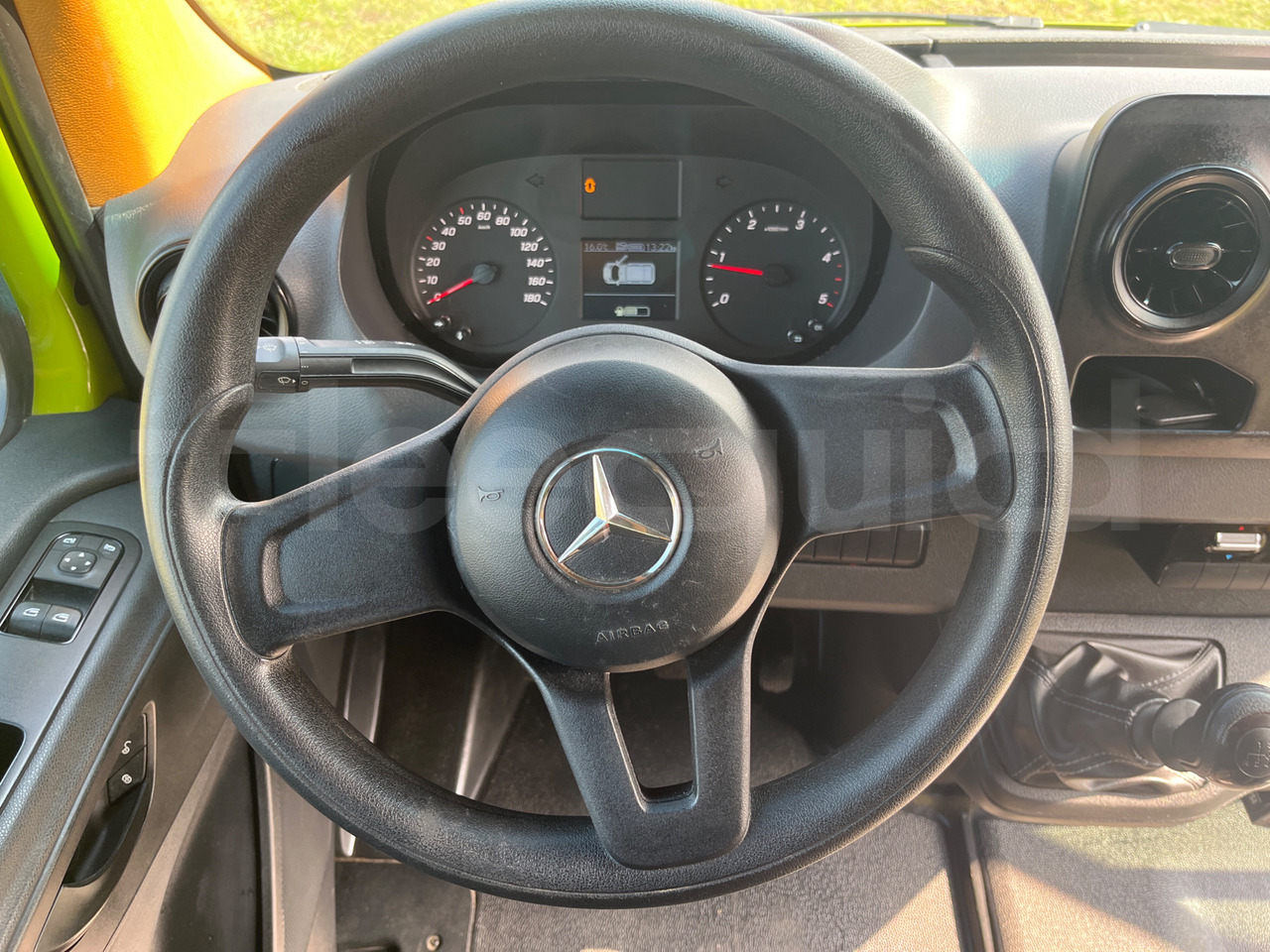Mercedes-Benz Sprinter - حافلة نقل لمسافات طويلة: صورة 3 Mercedes-Benz Sprinter - حافلة نقل لمسافات طويلة: صورة 3