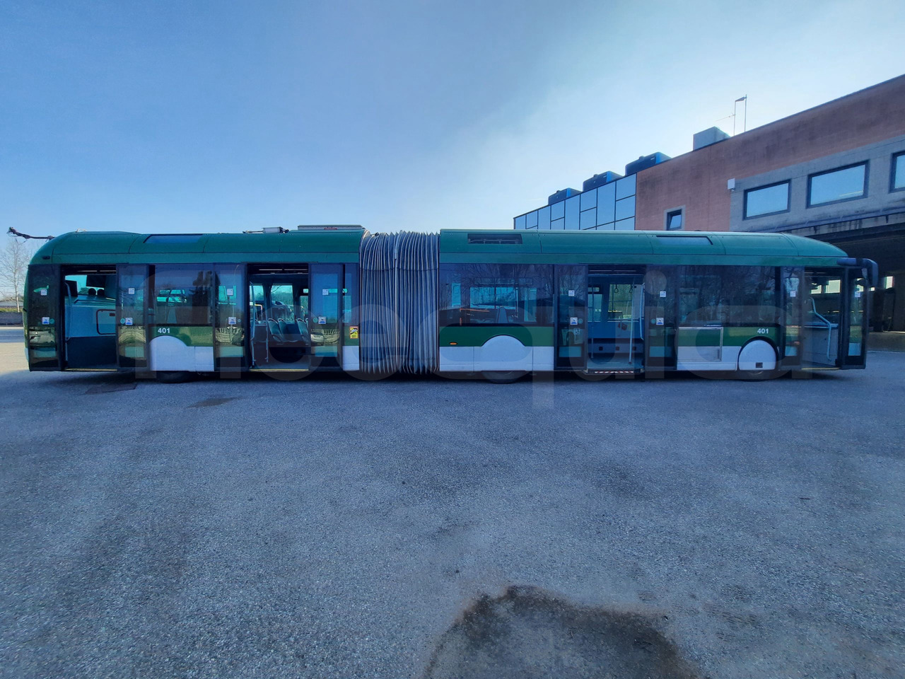 حافلة المدينة, حافلة كهربائية N.6Irisbus Cristalis ETB 18: صورة 12
