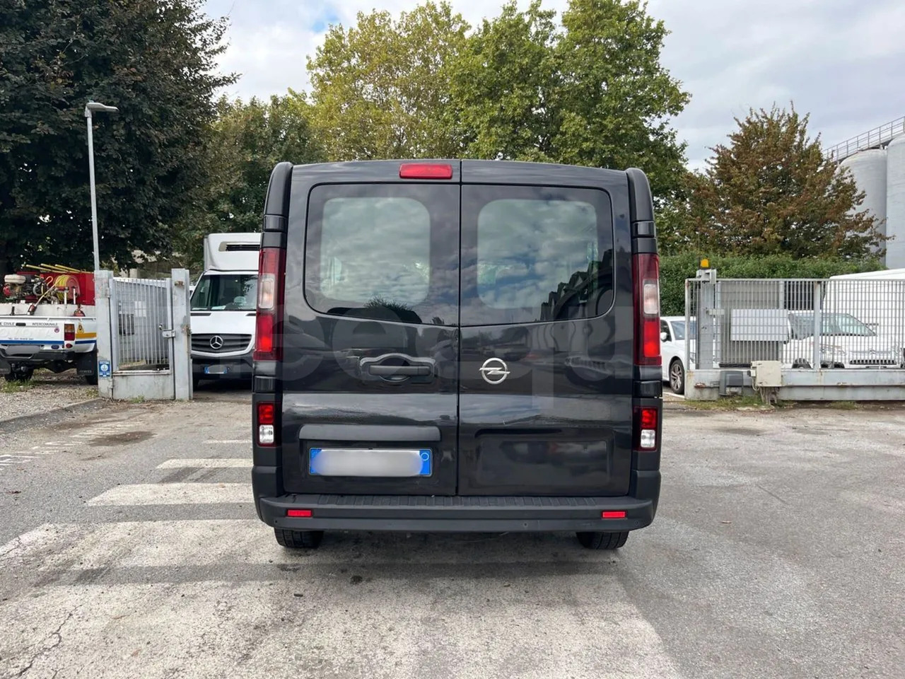 Opel Vivaro - B - حافلة صغيرة, ميكروباص: صورة 5 Opel Vivaro - B - حافلة صغيرة, ميكروباص: صورة 5