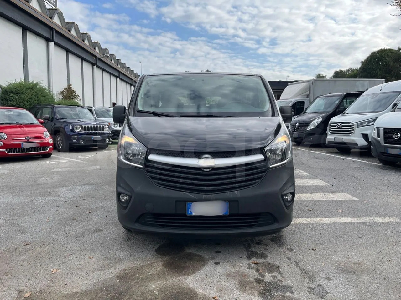 Opel Vivaro - B - حافلة صغيرة, ميكروباص: صورة 2 Opel Vivaro - B - حافلة صغيرة, ميكروباص: صورة 2