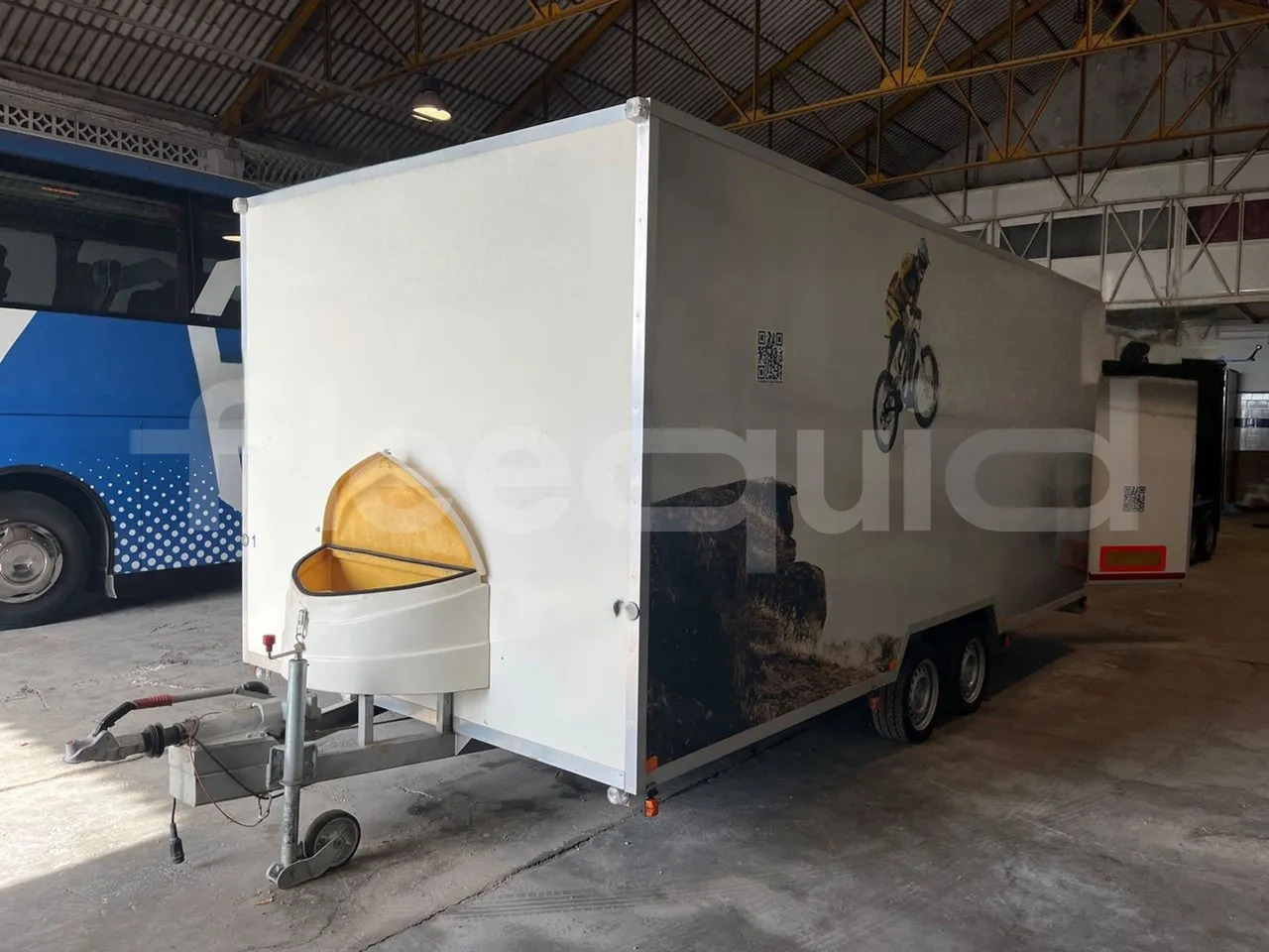 Tudela 0500 - مقطورة بصندوق مغلق: صورة 3 Tudela 0500 - مقطورة بصندوق مغلق: صورة 3